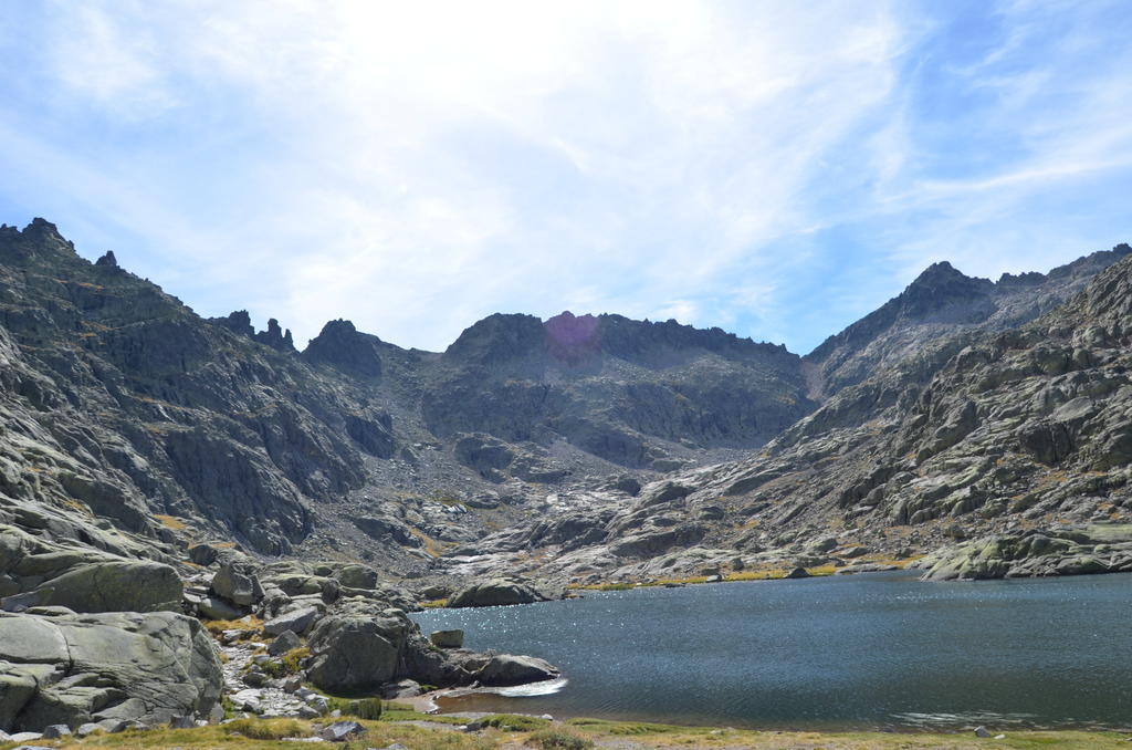 فندق Hostal Refugio De Gredos نافاريدوندا دي غريدوس المظهر الخارجي الصورة