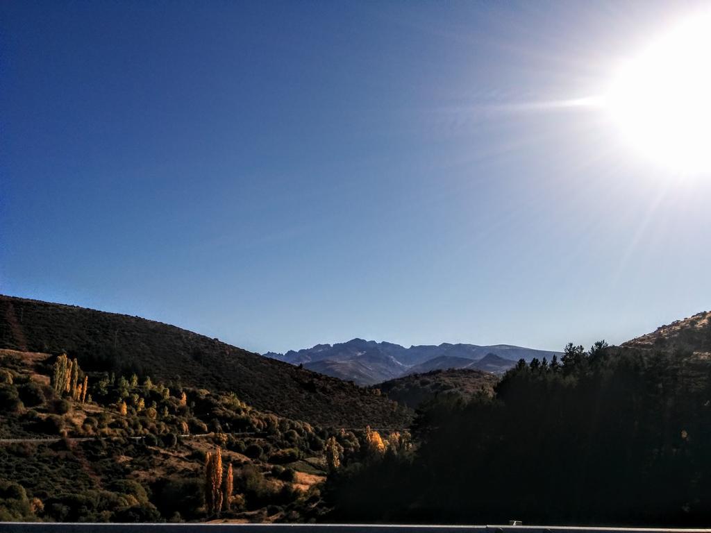 فندق Hostal Refugio De Gredos نافاريدوندا دي غريدوس المظهر الخارجي الصورة